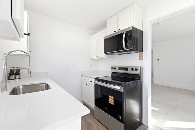 201 Jefferson Avenue, La Porte, IN 46350