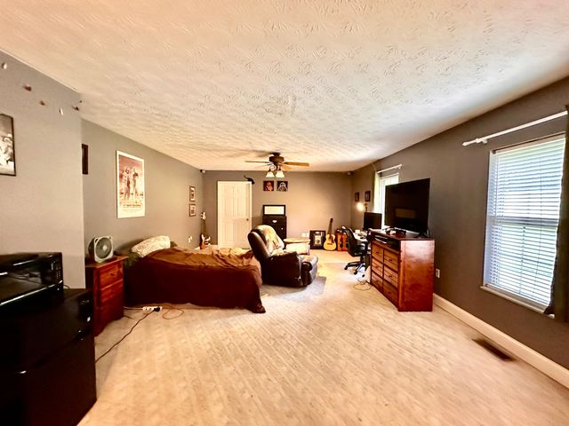 315 Sukey Hollow Road, Williamsburg, KY 40769