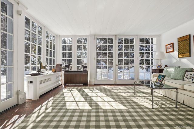 549 Croton Lake Road, Bedford Corners, NY 10549