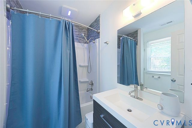 4306 Tracker Dr, Chesterfield, VA 23832