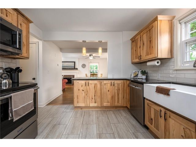 103 W 1st Street, Dresser, WI 54009
