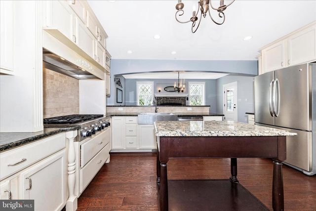 6735 BURKITTSVILLE RD, Middletown, MD 21769