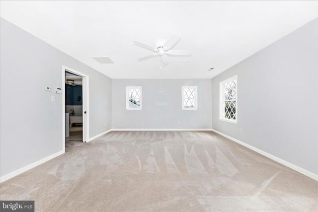 6735 BURKITTSVILLE RD, Middletown, MD 21769