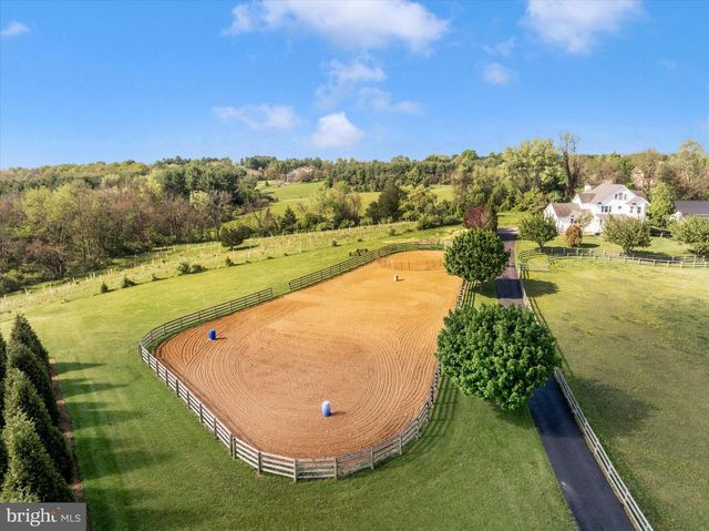 6735 BURKITTSVILLE RD, Middletown, MD 21769