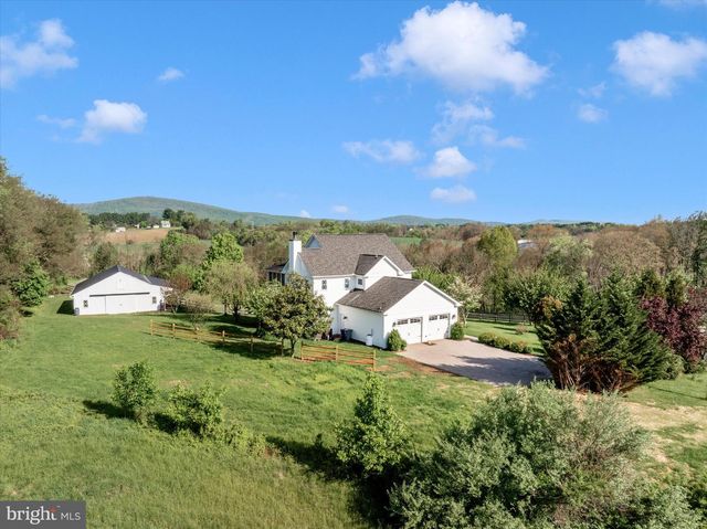 6735 BURKITTSVILLE RD, Middletown, MD 21769