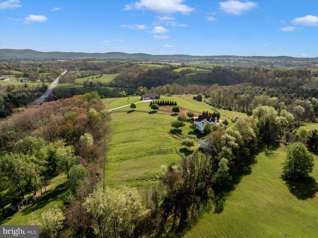 6735 BURKITTSVILLE RD, Middletown, MD 21769