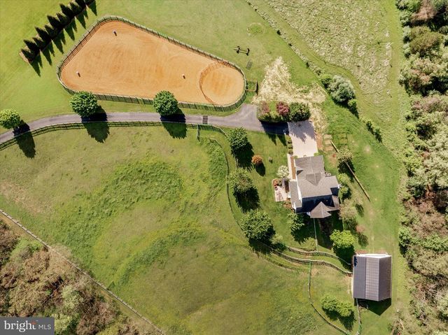 6735 BURKITTSVILLE RD, Middletown, MD 21769