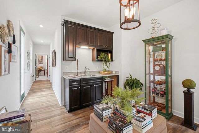 8524 LAROQUE RUN DR, Fredericksburg, VA 22407