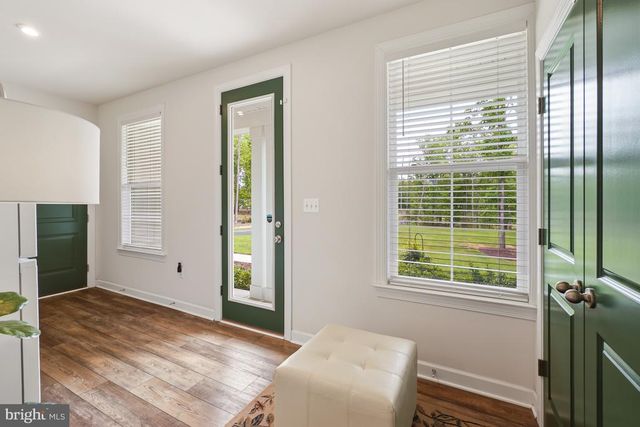 8524 LAROQUE RUN DR, Fredericksburg, VA 22407