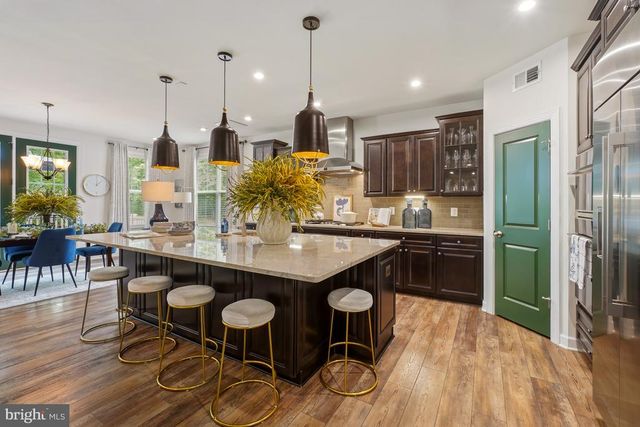 8524 LAROQUE RUN DR, Fredericksburg, VA 22407