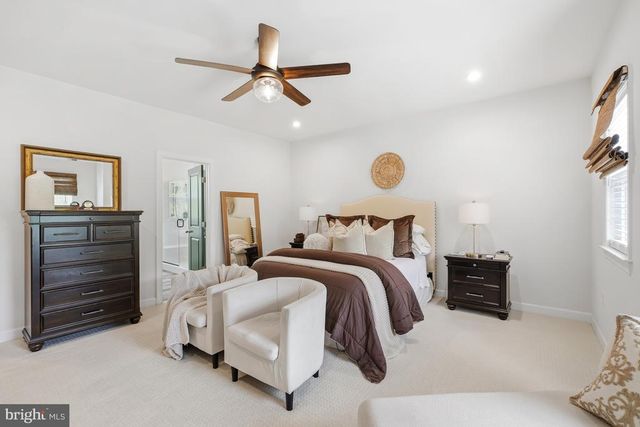 8524 LAROQUE RUN DR, Fredericksburg, VA 22407