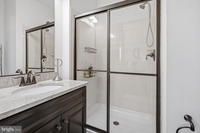 8524 LAROQUE RUN DR, Fredericksburg, VA 22407