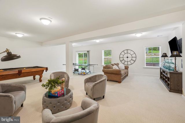 8524 LAROQUE RUN DR, Fredericksburg, VA 22407