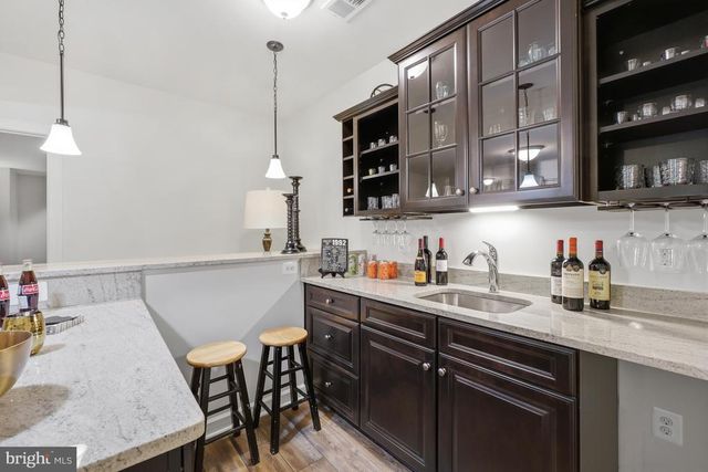 8524 LAROQUE RUN DR, Fredericksburg, VA 22407