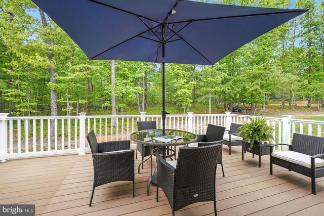 8524 LAROQUE RUN DR, Fredericksburg, VA 22407