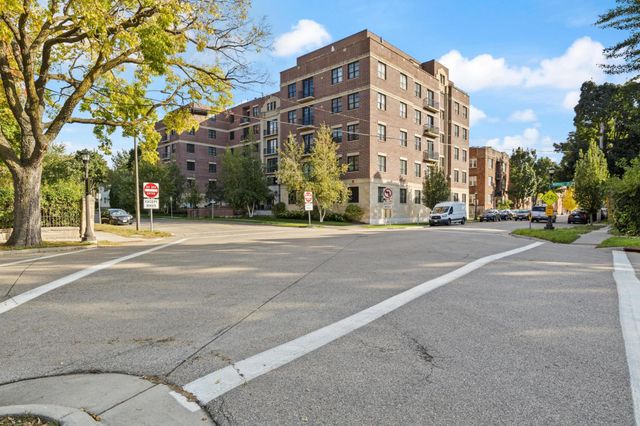 370 Marshall Avenue 301, Saint Paul, MN 55102