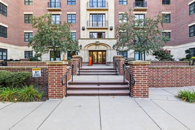 370 Marshall Avenue 301, Saint Paul, MN 55102