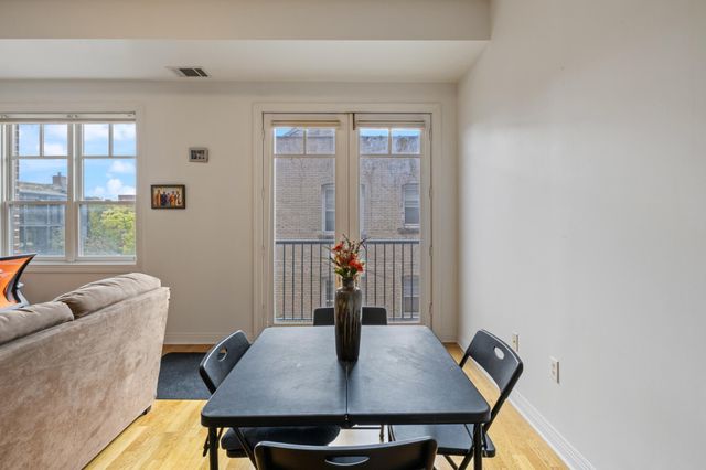 370 Marshall Avenue 301, Saint Paul, MN 55102