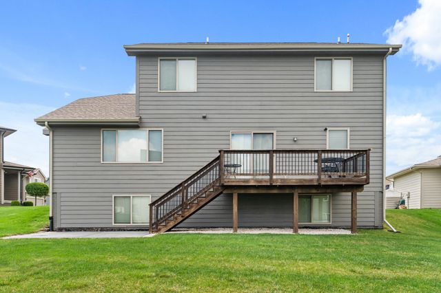 5535 148th Circle, Urbandale, IA 50323