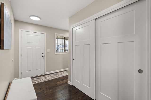 5535 148th Circle, Urbandale, IA 50323