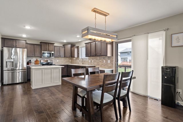 5535 148th Circle, Urbandale, IA 50323