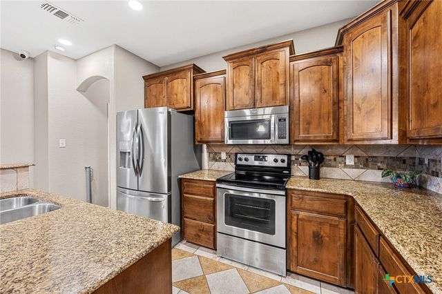 3409 Plains Street, Copperas Cove, TX 76522