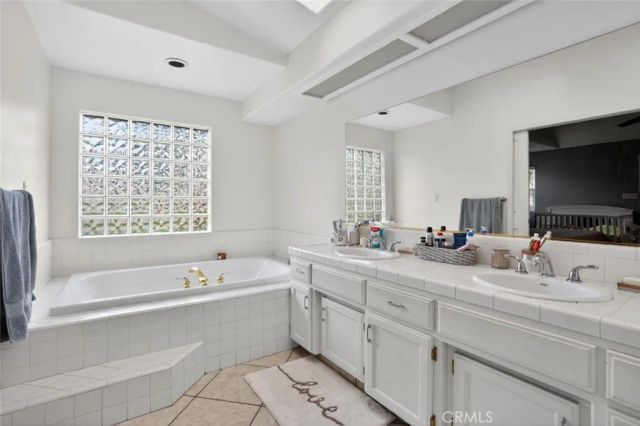 4507 Sealion Lane, Bakersfield, CA 93312