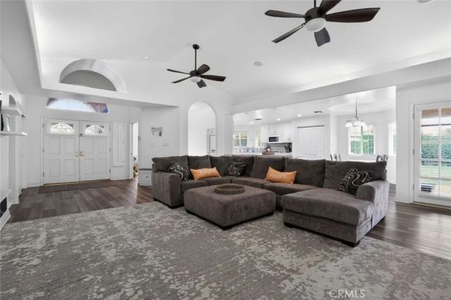 4507 Sealion Lane, Bakersfield, CA 93312