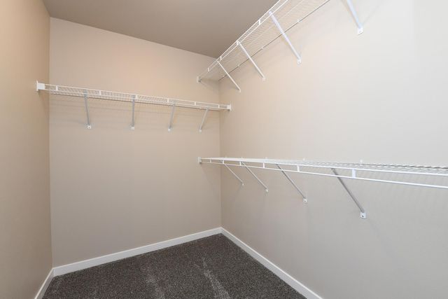 6805 Deer Creek Loop, Horace, ND 58047