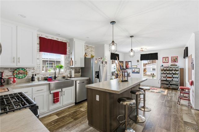 132 Oakleaf Drive, Brutus, NY 13166