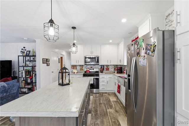 132 Oakleaf Drive, Brutus, NY 13166