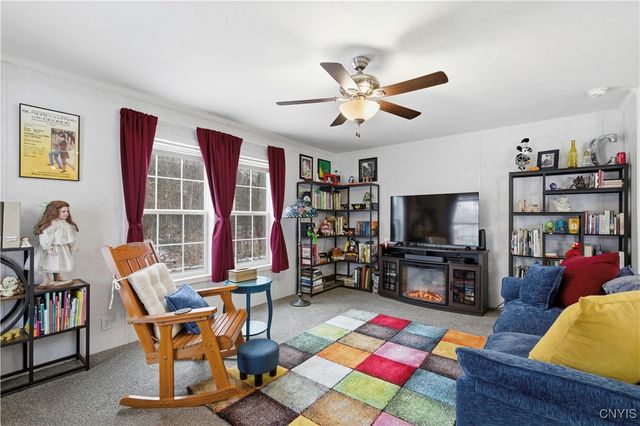 132 Oakleaf Drive, Brutus, NY 13166