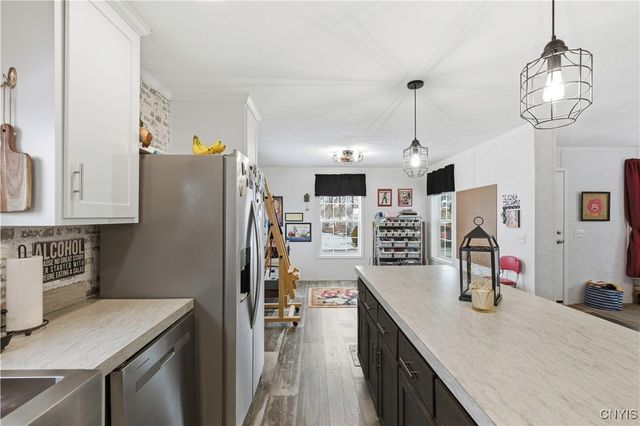 132 Oakleaf Drive, Brutus, NY 13166