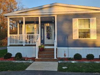 132 Oakleaf Drive, Brutus, NY 13166