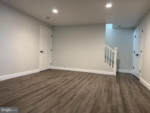 2362 MAPLE AVE, Croydon, PA 19021