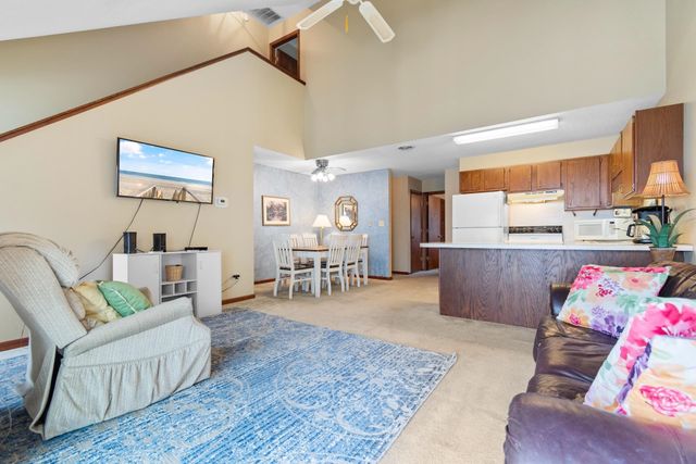 2010 Sand Dunes Dr Apt 204, Myrtle Beach, SC 29577