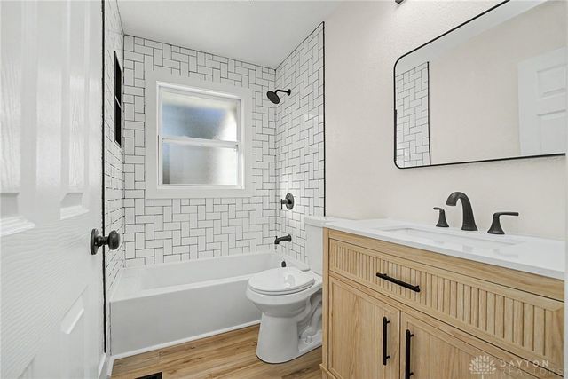 4004 Larkspur Drive, Dayton, OH 45406