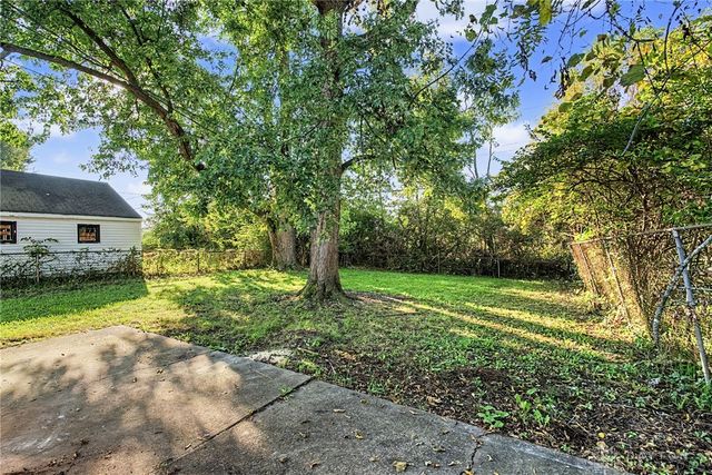 4004 Larkspur Drive, Dayton, OH 45406