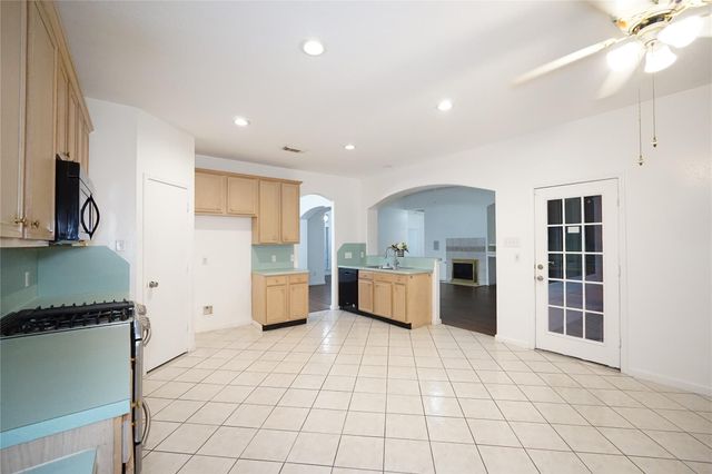 8506 Willancy Lane, Houston, TX 77095