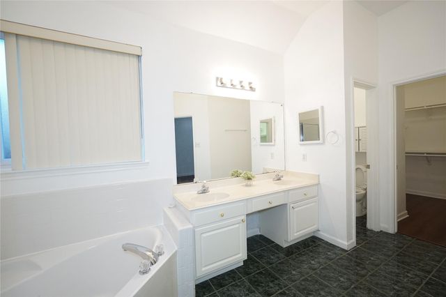 8506 Willancy Lane, Houston, TX 77095