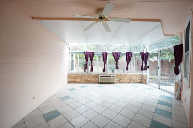 8506 Willancy Lane, Houston, TX 77095