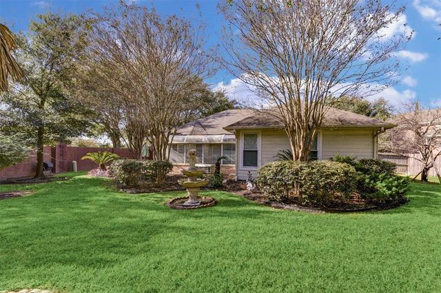 8506 Willancy Lane, Houston, TX 77095