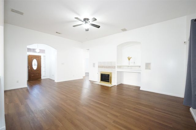 8506 Willancy Lane, Houston, TX 77095