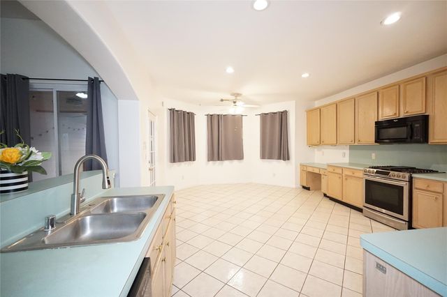 8506 Willancy Lane, Houston, TX 77095