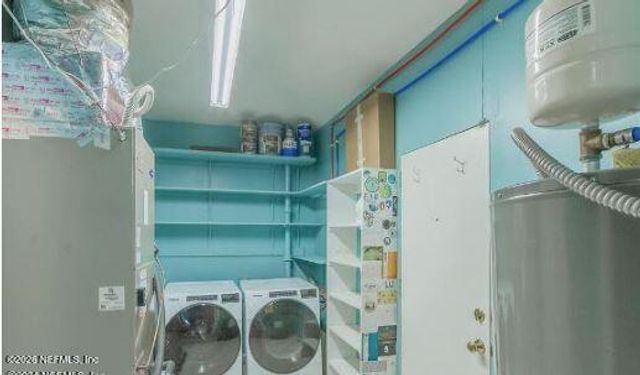 365 9TH Street, Atlantic Beach, FL 32233