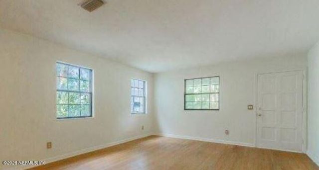 365 9TH Street, Atlantic Beach, FL 32233