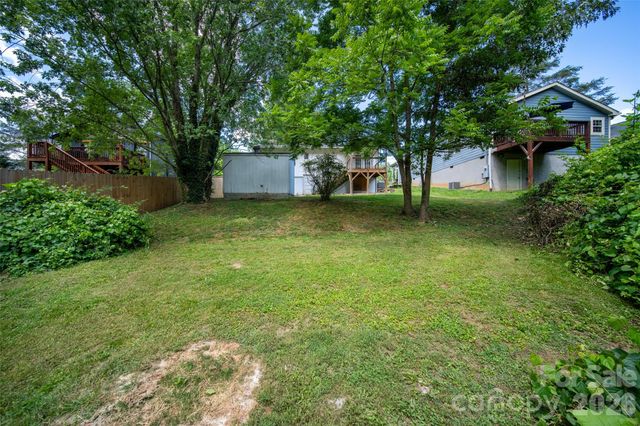201 Fayetteville Street, Asheville, NC 28806