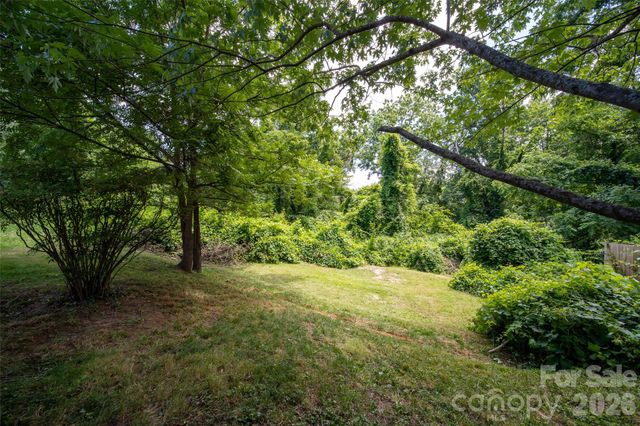 201 Fayetteville Street, Asheville, NC 28806