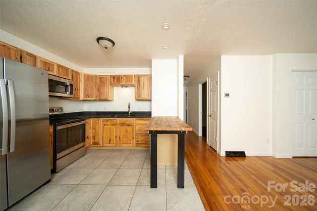 201 Fayetteville Street, Asheville, NC 28806