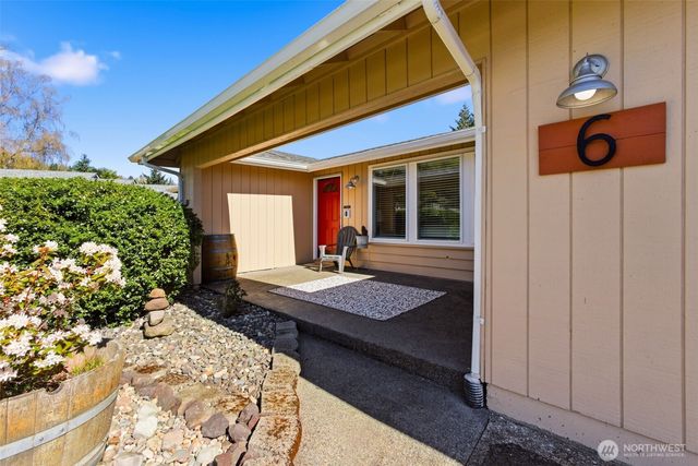 6 Dove Street, Longview, WA 98632